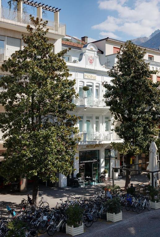 Boutique Imperialart Hotel 4*